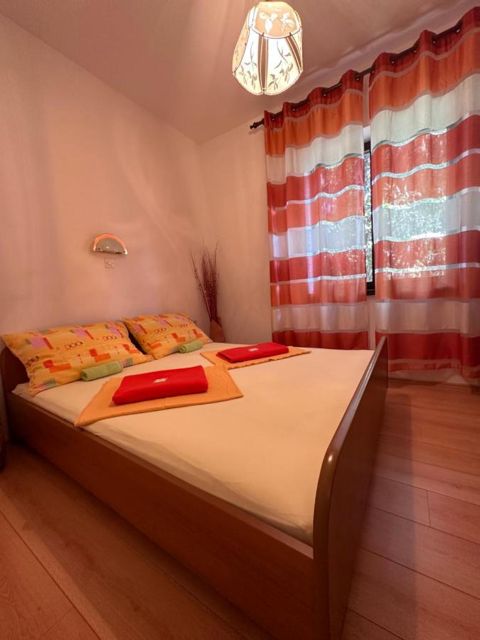 Apartmani Tariba Banjol Eksteriør billede